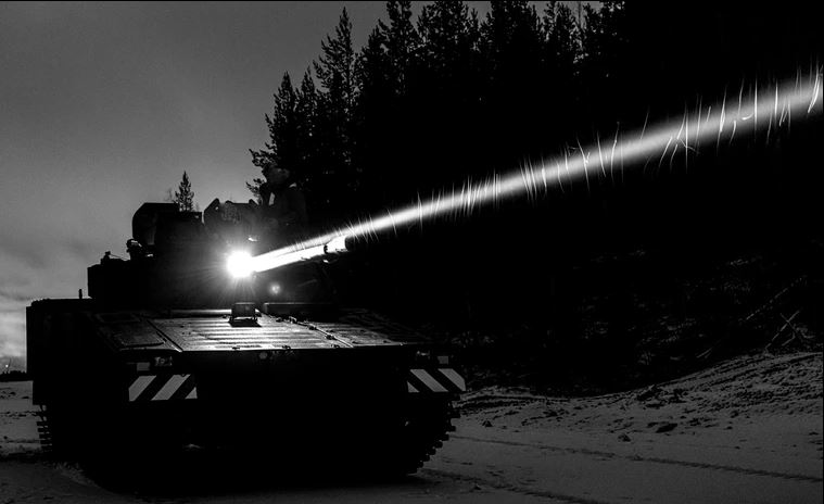 Falcon Long Range Illumination - Weapon station spot light