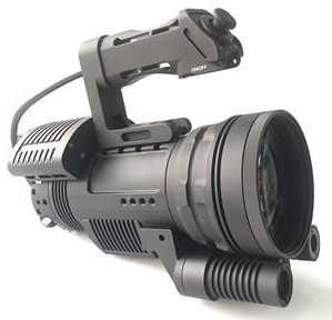 Portable Searchlight: Brightest handheld searchlight